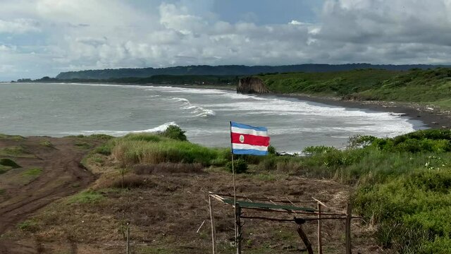 Beautiful cinematic aerial view of the 
crag Pe&ntilde;on de Guacalillo in Costa Rica