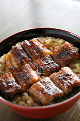 鰻丼