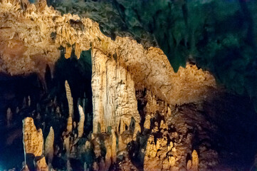 石垣島鍾乳洞内部