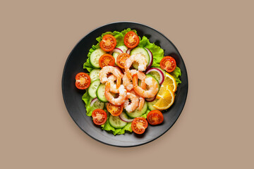 Vegetables and shrimps salad