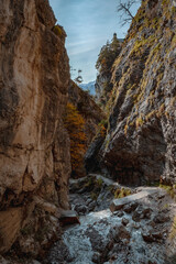 Fototapeta na wymiar cliff and rocks,ehnbachklamm zirl,2020