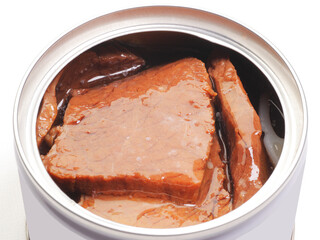 牛肉の缶詰