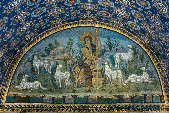The Good Shepherd lunette, Mausoleum of Galla Placidia. Ravenna, Emilia Romagna, Italy, Europe.