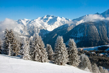 Fototapeta na wymiar Courchevel 1850 3 Valleys ski area French Alps France