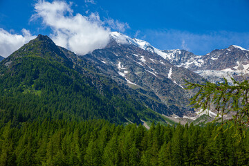 Fototapeta na wymiar Picturesque highland alpine landscape on Simplon Pass at summer day