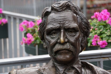 Mark Twain
