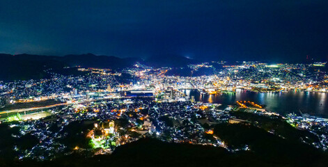 日本三大夜景　長崎　稲佐山から眺望　ワイド