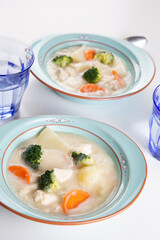 冬のご飯のイメージ　ホワイトシチュー