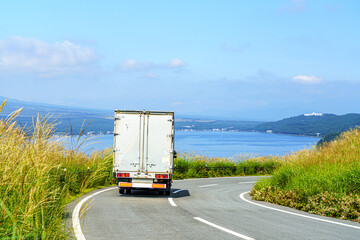 【ドライブイメージ】山中湖に向かう道路