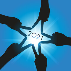 Carte de vœux 2021, avec cinq mains qui forment une étoile, symbole de l’union et du partenariat, pour réussir à atteindre les objectifs fixés de la nouvelle année.