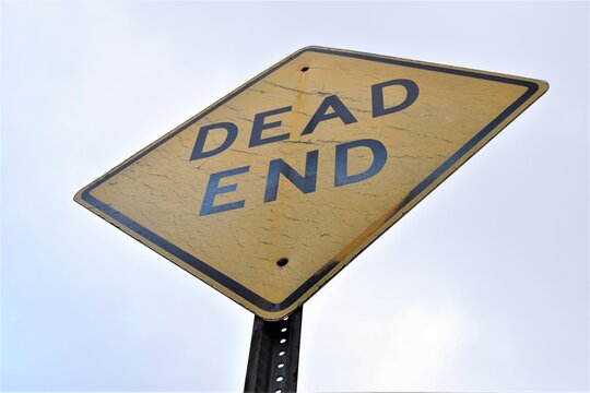 Dead End Sign Stock Illustrations – 1,610 Dead End Sign Stock  Illustrations, Vectors & Clipart - Dreamstime