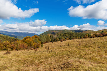 Fototapeta na wymiar Beautiful mountains landscape in bulgaria.