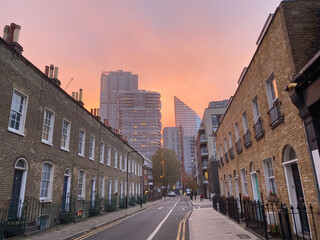 Fototapeta na wymiar city in golden hour London