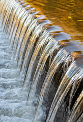 Wehr einer Wasserkraftanlage