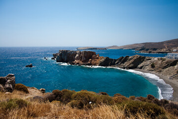 Fototapeta na wymiar coast of folegandros in greece