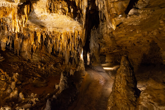Cave of the Mounds