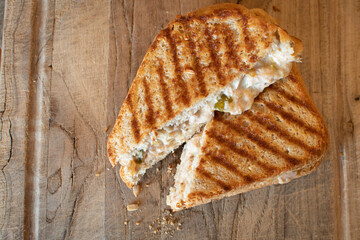 grilled tuna melt