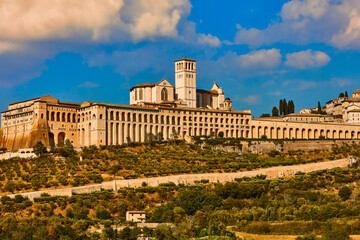 Fototapeta na wymiar Assisi skyline cityscape Umbria region landmark in italy