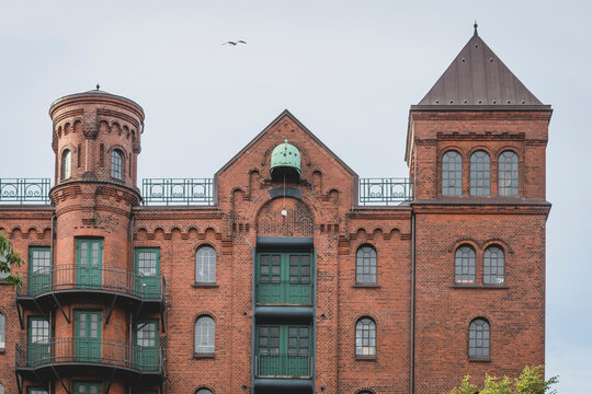 Fototapeta Germany, Hamburg, Speicherstadt, Old, brick industrial building with towers