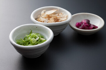 ネギとカツオと漬け物