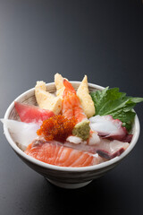 海鮮丼ぶり