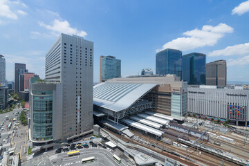 大阪駅周辺のビル群