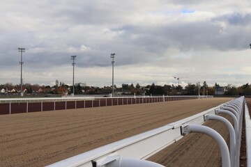 Hippodrome Luon La Soie, vue sur les pistes de course de l'hippodrome, ville de Vaulx en Velin,...