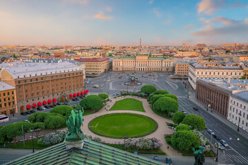 Obraz premium St. Petersburg city skyline from top view cityscape of Russia