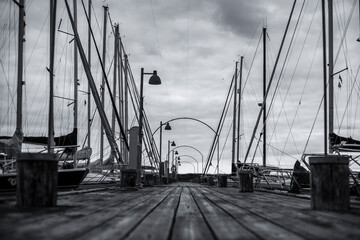 Black and white photo of the pier.