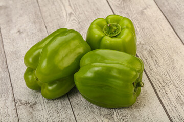 Green sweet bell pepper heap