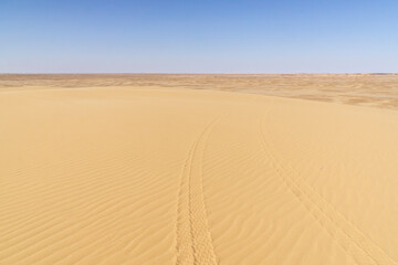 Fototapeta na wymiar A wide open desert landscape, Chad 