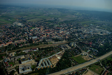 Fototapeta na wymiar Korneuburg in Oesterreich von oben 12.9.2020