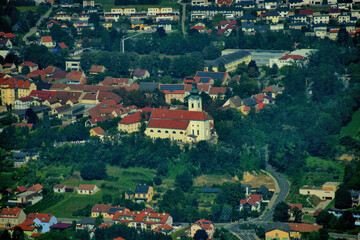 Kirche von Krems in Oesterreich von oben 12.9.2020
