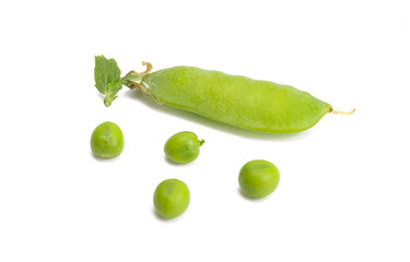 green peas isolated