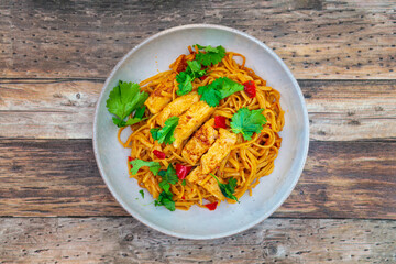 Vegetable noodles with chicken meat preparation