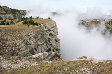 Fototapeta na wymiar Foggy mountain landscape