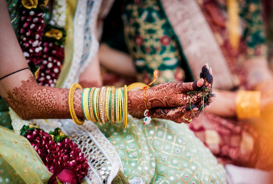 Indian Wedding Bride's hand | Mehendi | Durva