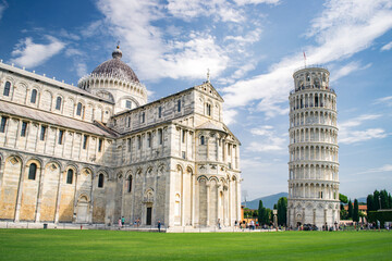 leaning tower of pisa