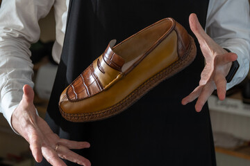 workshop for making handmade shoes and leather goods care, private workshop