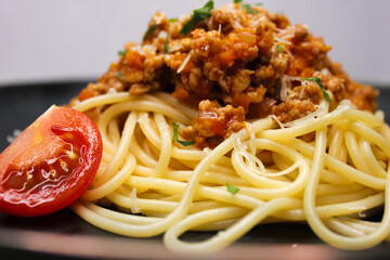 spaghetti with meatballs