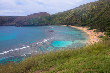 Beautiful water color of the Hanauma Bay in O'ahu, Hawaii - obrazy, fototapety, plakaty