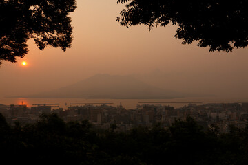 城山公園からの桜島の朝