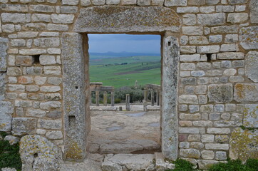 Vistas sobre las ruinas de la ciudad romana de Dougga en el norte de Tunez