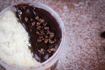 Cake in the pot with brigadier and powder milk and chocolate. Delicious