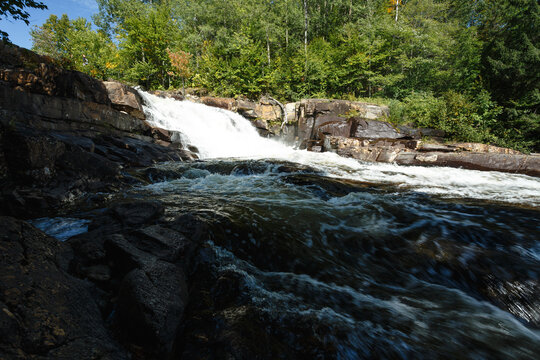 Chutes Marcotte De La Rivière Noire Au Parc Naturel Régional De Portneuf, Québec, Canada. Marcotte Waterfall On The Black River. Portneuf Natural Regional Park.