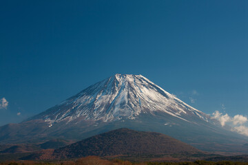 精進湖からの富士山