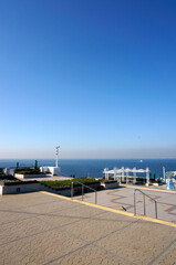 Obraz premium 東京湾アクアライン,海ほたる