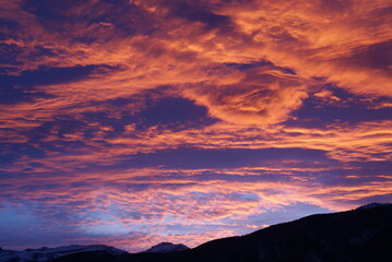 sunset in the mountains of midway utah