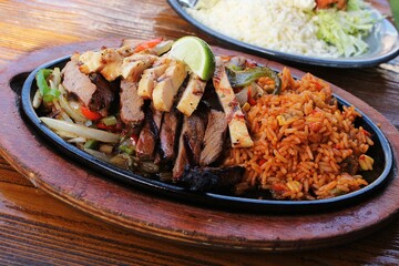Chicken beef and rice tortilla fillings