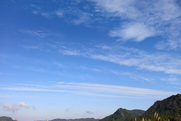 秋の澄んだ空の素材